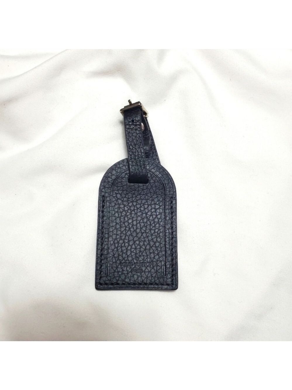 Authentic LV LOUIS Vuitton Black Leather Luggage tag